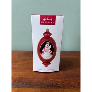 Hallmark Keepsake 2022 Top Hat Snowman Christmas Ornament with Original Box
